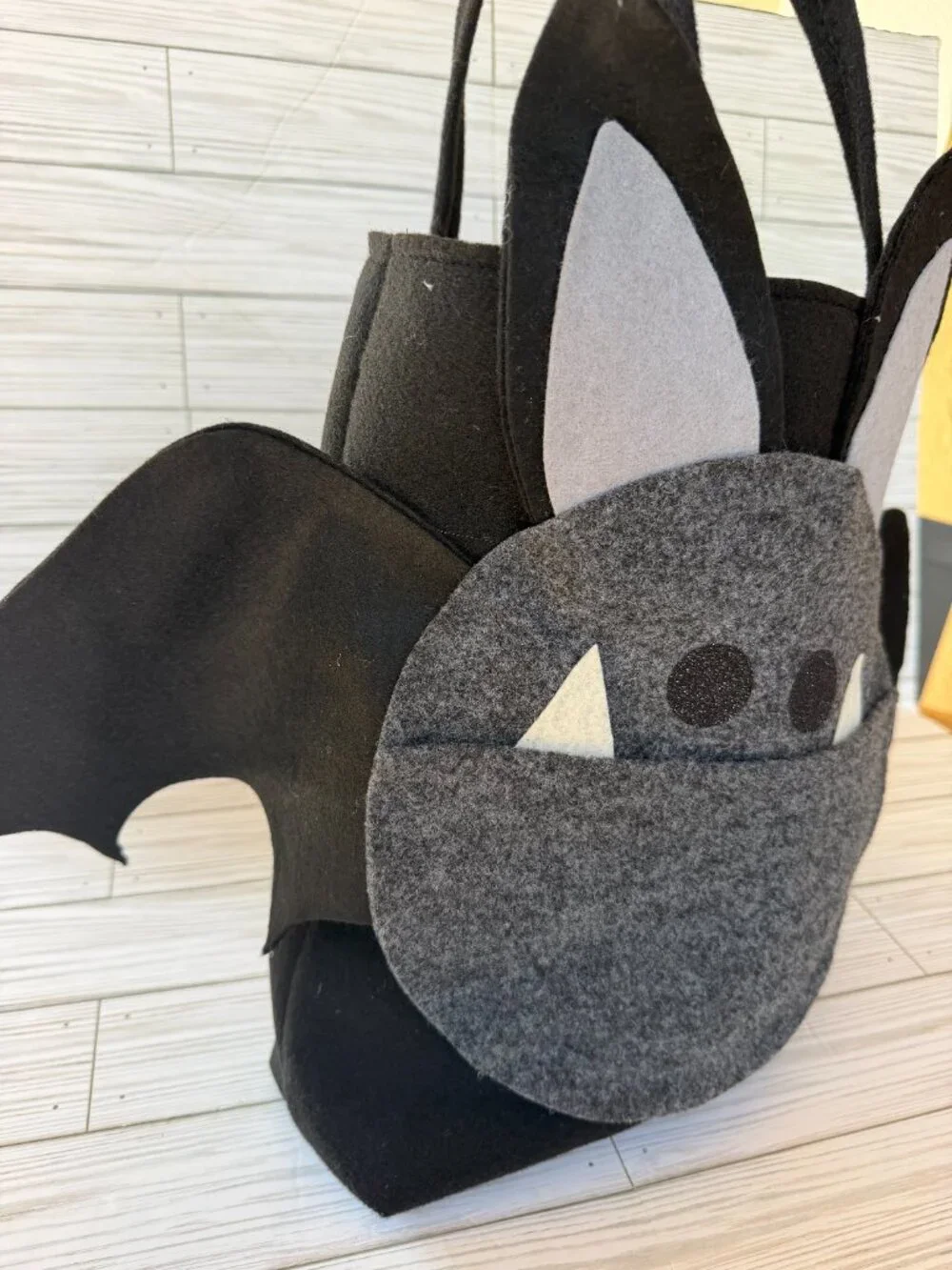Bat Halloween Treat bag, handmade felt trick or treat bag, kids Halloween candy